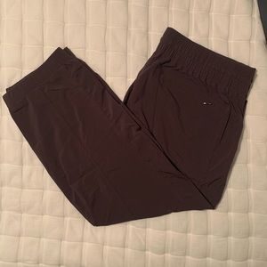 Athleta capri travel pants sz 12